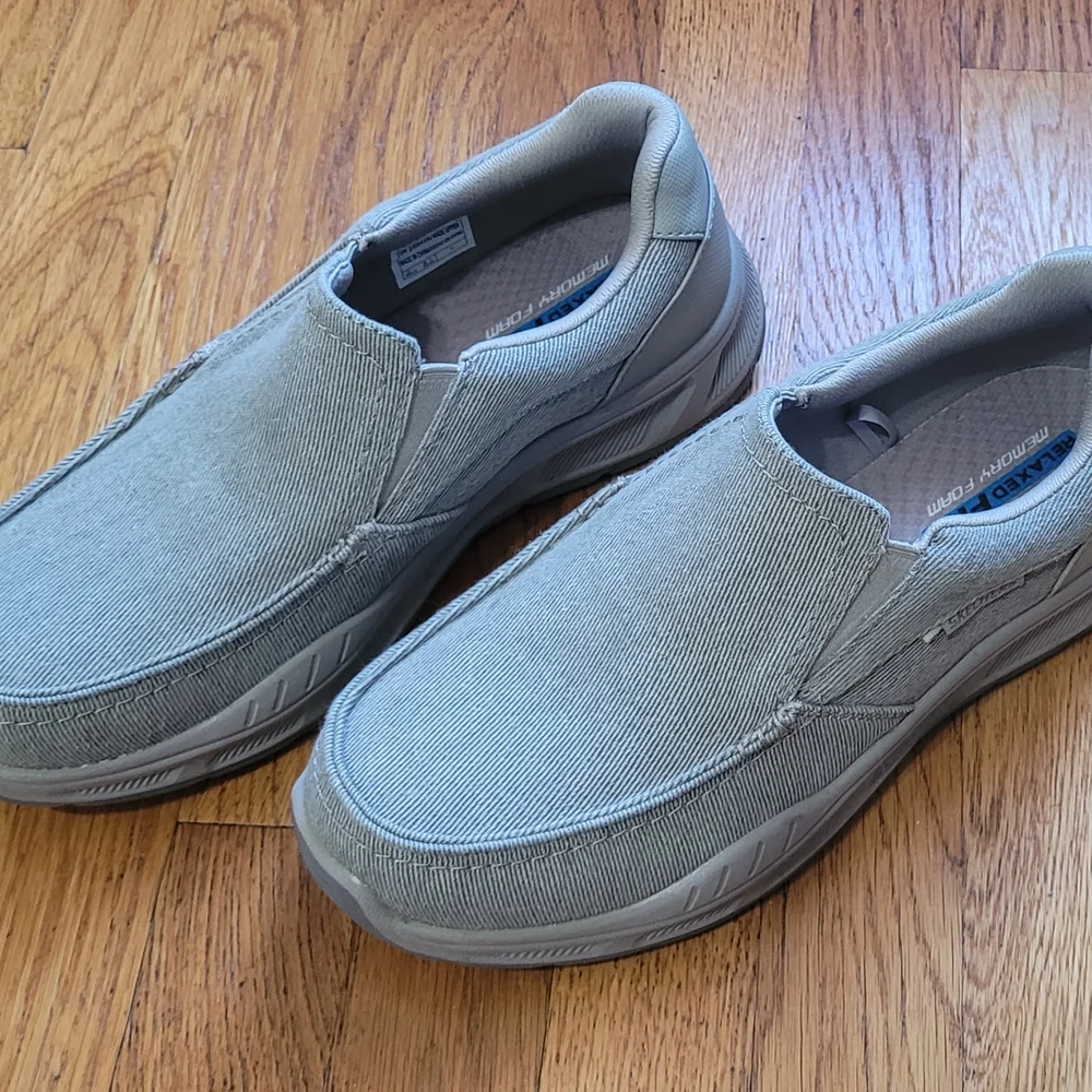Skechers Taupe (Light Grey) Canvas Slip-On Loafers - Like New